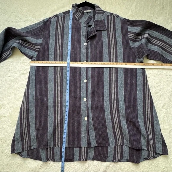Bryn Walker Linen Shirt Women’s Medium Oversized Blue Stripe Pearl Made In USA - Picture 11 of 13